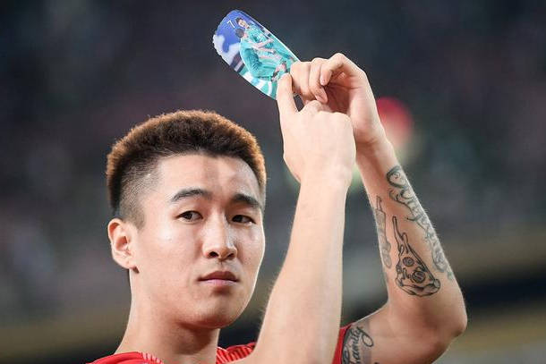 关于菲尼克斯太阳发布备战花絮；今晨内部沟通；中超任务艰巨；身体对抗强度拉满的信息