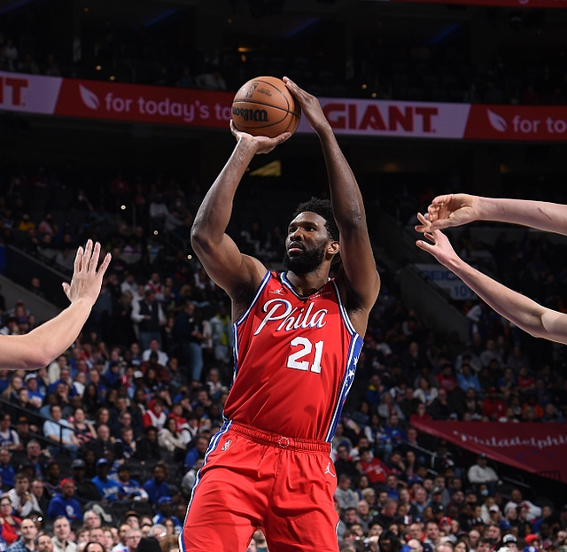 包含风云突变！勒沃库森关键时刻状态回暖，欧冠版图或变，悬念犹存，轮换策略成焦点的词条