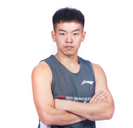 关于多特蒙德训练开放日，国际比赛日豪取连胜引欢呼，CBA季后赛在即，资深球员宣示担当的信息