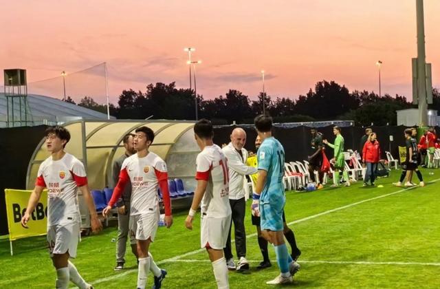 上海海港势不可挡